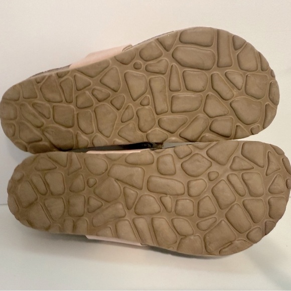 NWOT Giulia Palau Made in Italy Big Girl Sandals with Flowers, Gold Size US 2 - Picture 5 of 7